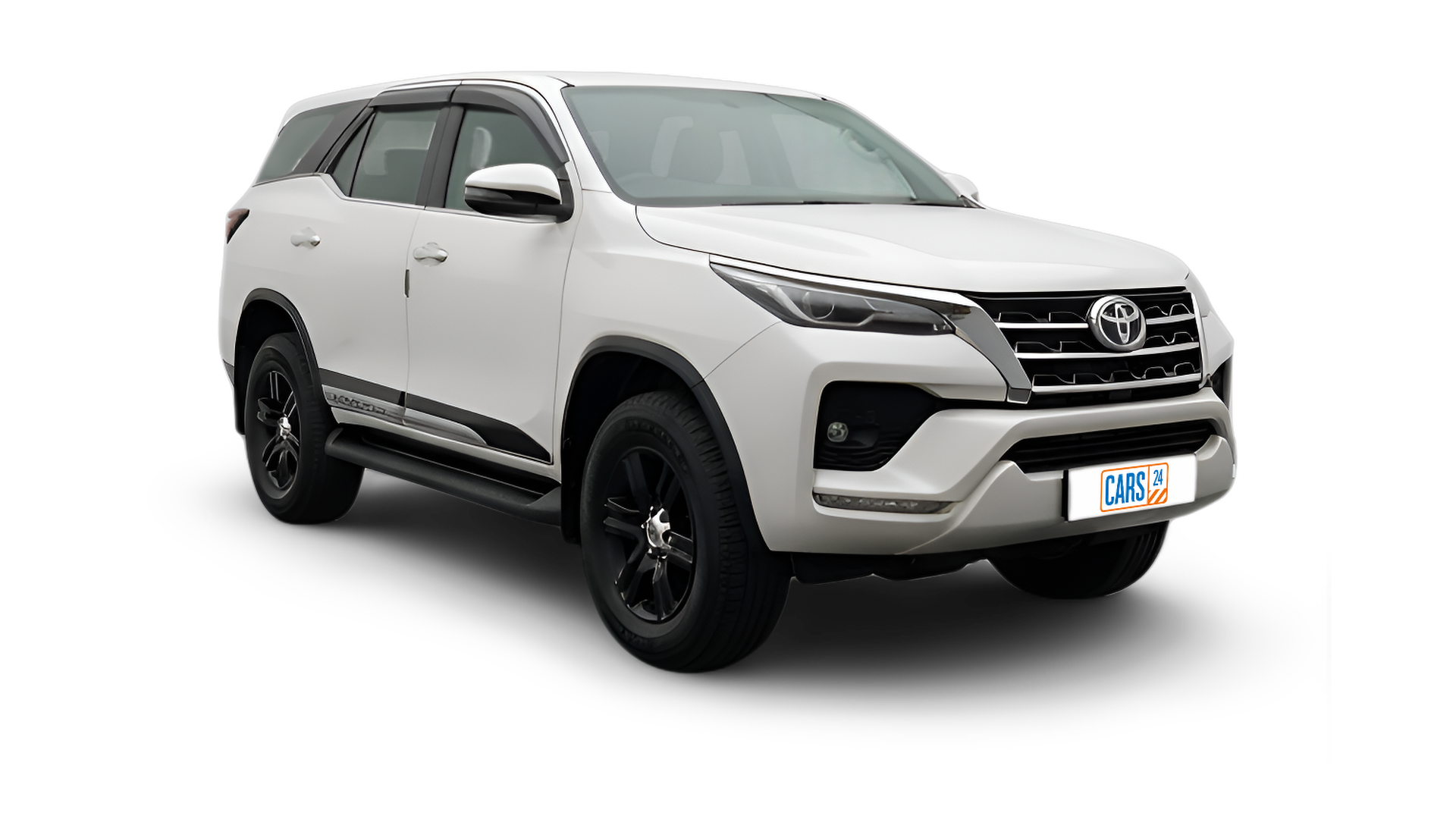 Toyota Fortuner-img